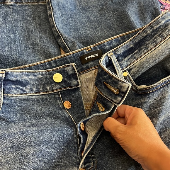 Express Low Rise Medium Wash Baggy Relaxed Straight Blue Jeans 10 Short 10S 10 S - Picture 15 of 16